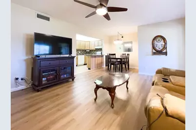 330  Knotty Pine Cir, Unit #A1, Greenacres, FL 33463 - Photo 13