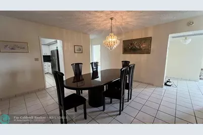 5005  Collins Ave, Unit #1210, Miami Beach, FL 33140 - Photo 9