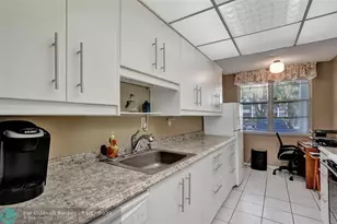 2999 NW 48th Ave, Lauderdale Lakes, FL 33313 - Photo 17