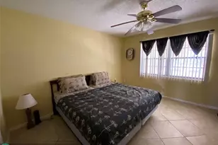 2019 Cambridge A, Deerfield Beach, FL 33442 - Photo 15