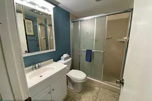 2019 Cambridge A, Deerfield Beach, FL 33442 - Photo 11