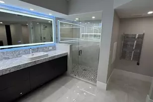 2051 SE 3rd St, Deerfield Beach, FL 33441 - Photo 13