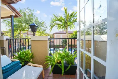 6927  Julia Gardens Dr, Coconut Creek, FL 33073 - Photo 15