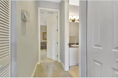 6927  Julia Gardens Dr, Coconut Creek, FL 33073 - Photo 19