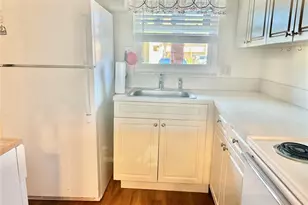 2900 W Sunrise Lakes Dr Unit, Sunrise, FL 33322 - Photo 5