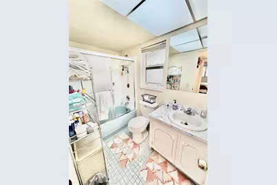 2900 W Sunrise Lakes Dr, Unit #106, Sunrise, FL 33322 - Photo 17