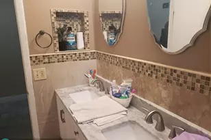 19421 NW 18th Ct, Miami Gardens, FL 33056 - Photo 23