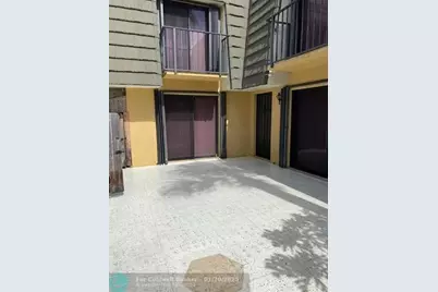 1204  12th Way, West Palm Beach, FL 33407 - Photo 5