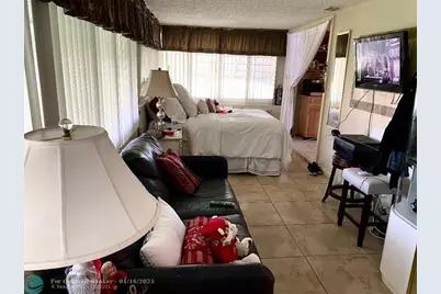 4300 NW 12th Ave, Deerfield Beach, FL 33064 - Photo 13