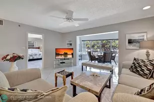 4270 NW 40th St, Lauderdale Lakes, FL 33319 - Photo 9