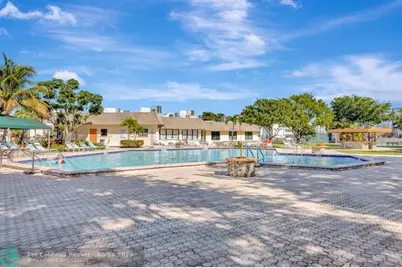 4270 NW 40th St, Unit #302, Lauderdale Lakes, FL 33319 - Photo 53