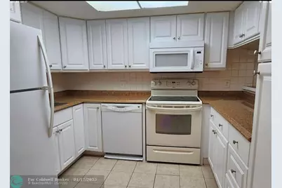 1698 NE Sunny Brook Ln, Unit #G206, Palm Bay, FL 32905 - Photo 7