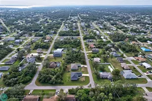 861 Red Bay, Port Charlotte, FL 33948 - Photo 15