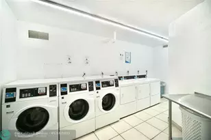 800 Parkview Dr, Hallandale Beach, FL 33009 - Photo 27