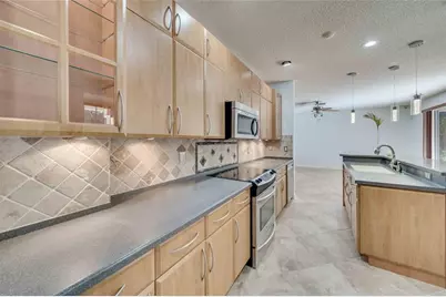 550  Slippery Rock Rd, Weston, FL 33327 - Photo 17