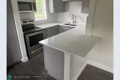 11410 NW 39th St, Coral Springs, FL 33065 - Photo 7