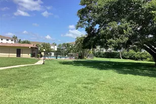 9273 SW 8th St, Boca Raton, FL 33428 - Photo 23