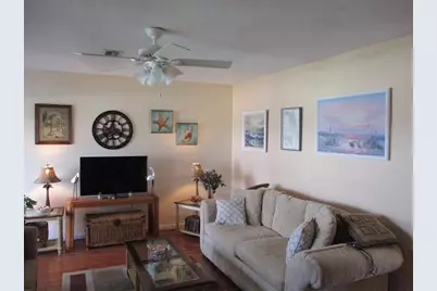 2100 NE 38th Street, Unit #217, Lighthouse Point, FL 33064 - Photo 3