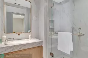 525 N Fort Lauderdale Beach Blvd, Fort Lauderdale, FL 33304 - Photo 19