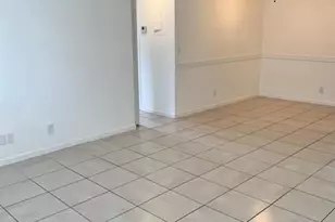 1040 Twin Lakes Dr, Coral Springs, FL 33071 - Photo 15