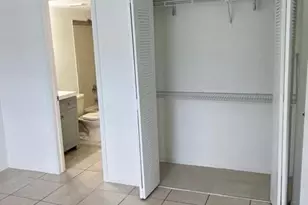 1040 Twin Lakes Dr, Coral Springs, FL 33071 - Photo 11