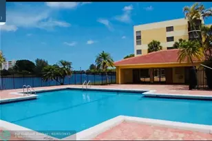 6475 W Oakland Park Blvd, Lauderhill, FL 33313 - Photo 5