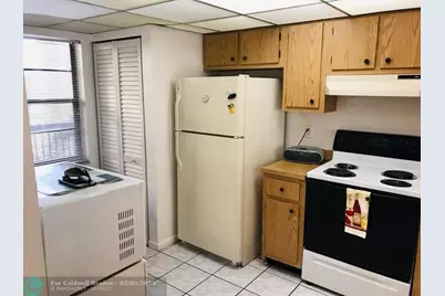 6475 W Oakland Park Blvd, Unit #306, Lauderhill, FL 33313 - Photo 7