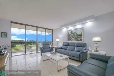 7300  Radice Ct, Unit #404, Lauderhill, FL 33319 - Photo 3