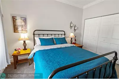 2272  Timberlake Cir, Vero Beach, FL 32966 - Photo 17