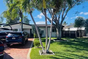 421 SE 14th Ave, Pompano Beach, FL 33060 - Photo 9