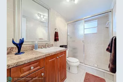 4270 NW 40th St, Unit #208, Lauderdale Lakes, FL 33319 - Photo 35