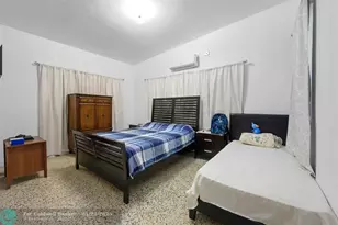 13945 N Miami Ave, Miami, FL 33168 - Photo 23