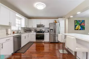 150 S Hollybrook Terrace, Pembroke Pines, FL 33025 - Photo 1