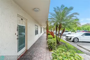 150 S Hollybrook Terrace, Pembroke Pines, FL 33025 - Photo 17