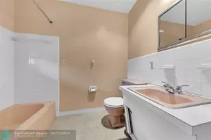 11 SW 4th Ave, Boca Raton, FL 33432 - Photo 23