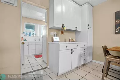 2748 NE 28th Ave, Unit #13, Lighthouse Point, FL 33064 - Photo 17