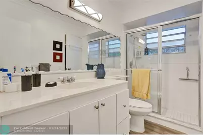 4706 NW 36th St, Unit #409, Lauderdale Lakes, FL 33319 - Photo 7