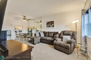 4706 NW 36th St, Lauderdale Lakes, FL 33319 - Photo 17