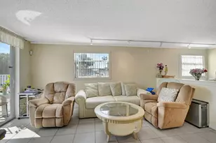 689 NE 6th Ct, Boynton Beach, FL 33435 - Photo 57