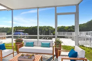 689 NE 6th Ct, Boynton Beach, FL 33435 - Photo 5