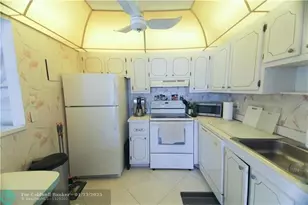 286 Monaco F Unit, Delray Beach, FL 33446 - Photo 9