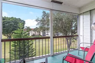 811 S Hollybrook Dr, Pembroke Pines, FL 33025 - Photo 15