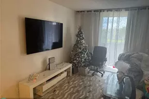 3141 NW 47th Terrace, Lauderdale Lakes, FL 33319 - Photo 5