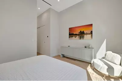 2560  Del Lago Dr, Fort Lauderdale, FL 33316 - Photo 33