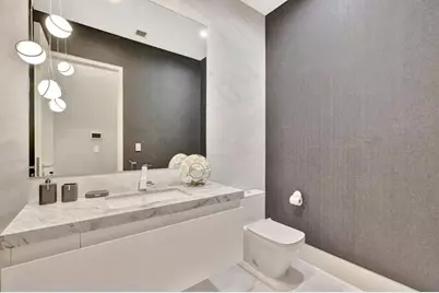 2560  Del Lago Dr, Fort Lauderdale, FL 33316 - Photo 29