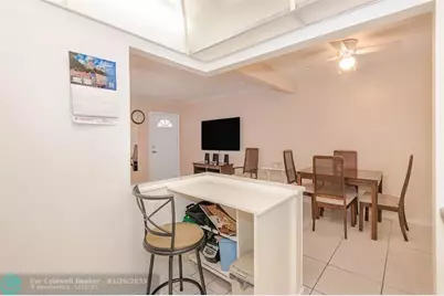 3071 NW 47th Ter, Unit #317, Lauderdale Lakes, FL 33313 - Photo 3