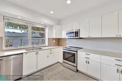 2390 SW 27th Te, Fort Lauderdale, FL 33312 - Photo 7