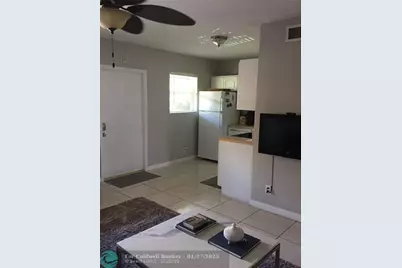 2741 NE 8th Ave, Unit #14, Wilton Manors, FL 33334 - Photo 9