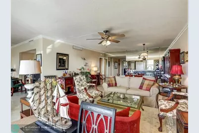 3050 NE 48th Ct, Unit #401, Lighthouse Point, FL 33064 - Photo 17