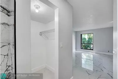 5495 NE 25th Ave, Unit #204, Fort Lauderdale, FL 33308 - Photo 13